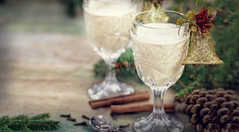 10 holiday cocktail recipes