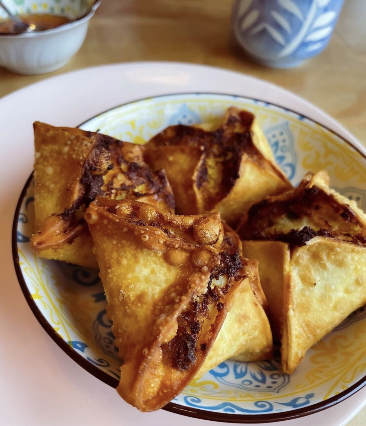 Crab Rangoons from Rukdiew Cafe via IG (Photo by @FlavorMoth)
