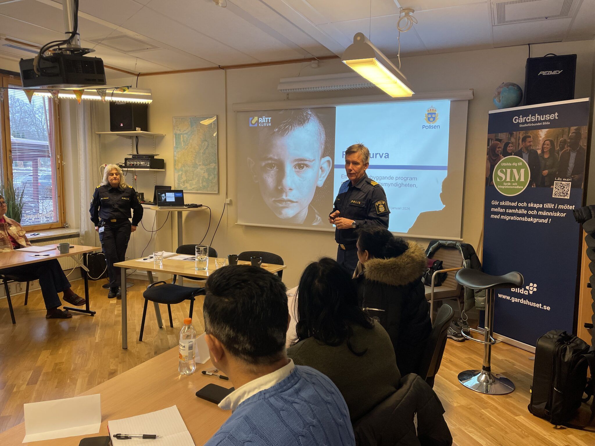 polis-föreläser-om-projekt-rätt-kurva