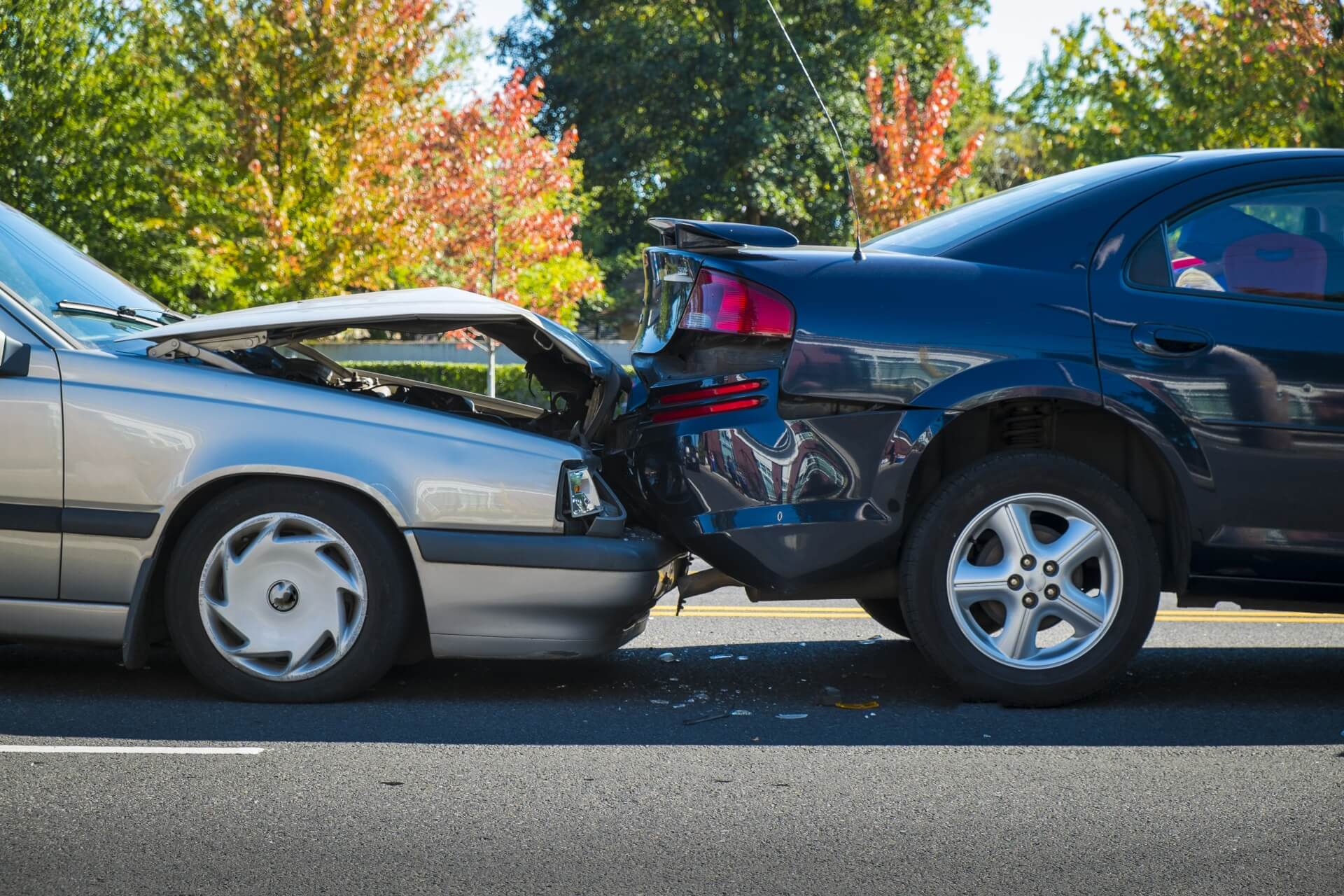 nehoda-dvoch-aut