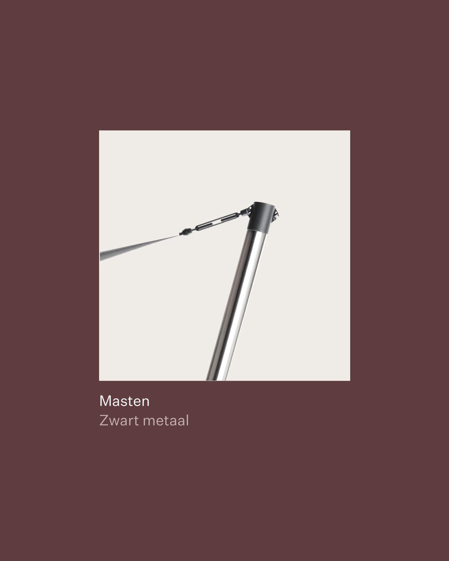 Productvisualisatie van een zwarte metalen mast voor een Mobuline schaduwdoek.
