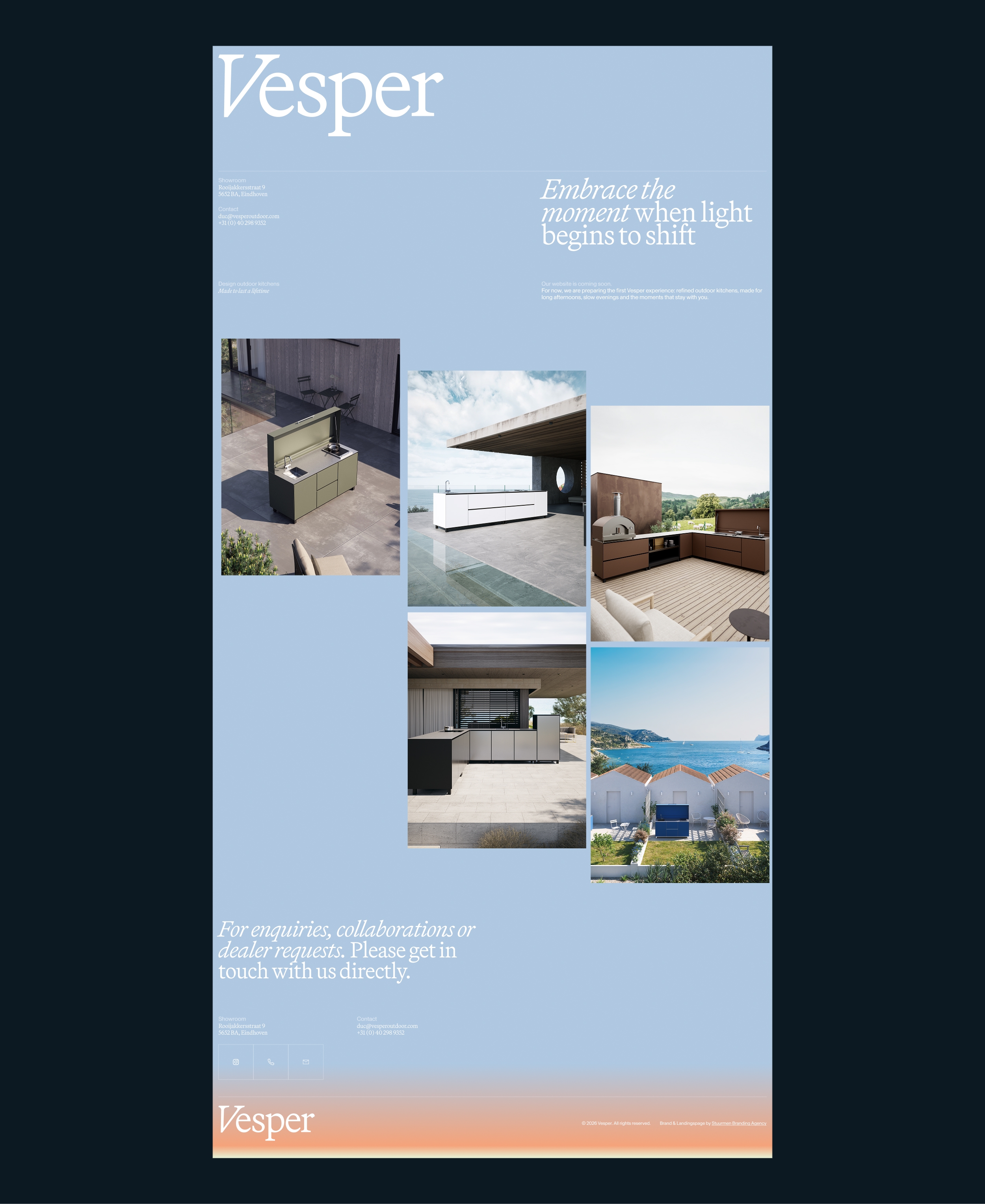 Website visueel met de titel "Vesper" toont luxe buitenkeukens en een vakantiehuis met zeezicht. Tekst moedigt aan om contact op te nemen voor samenwerkingen.