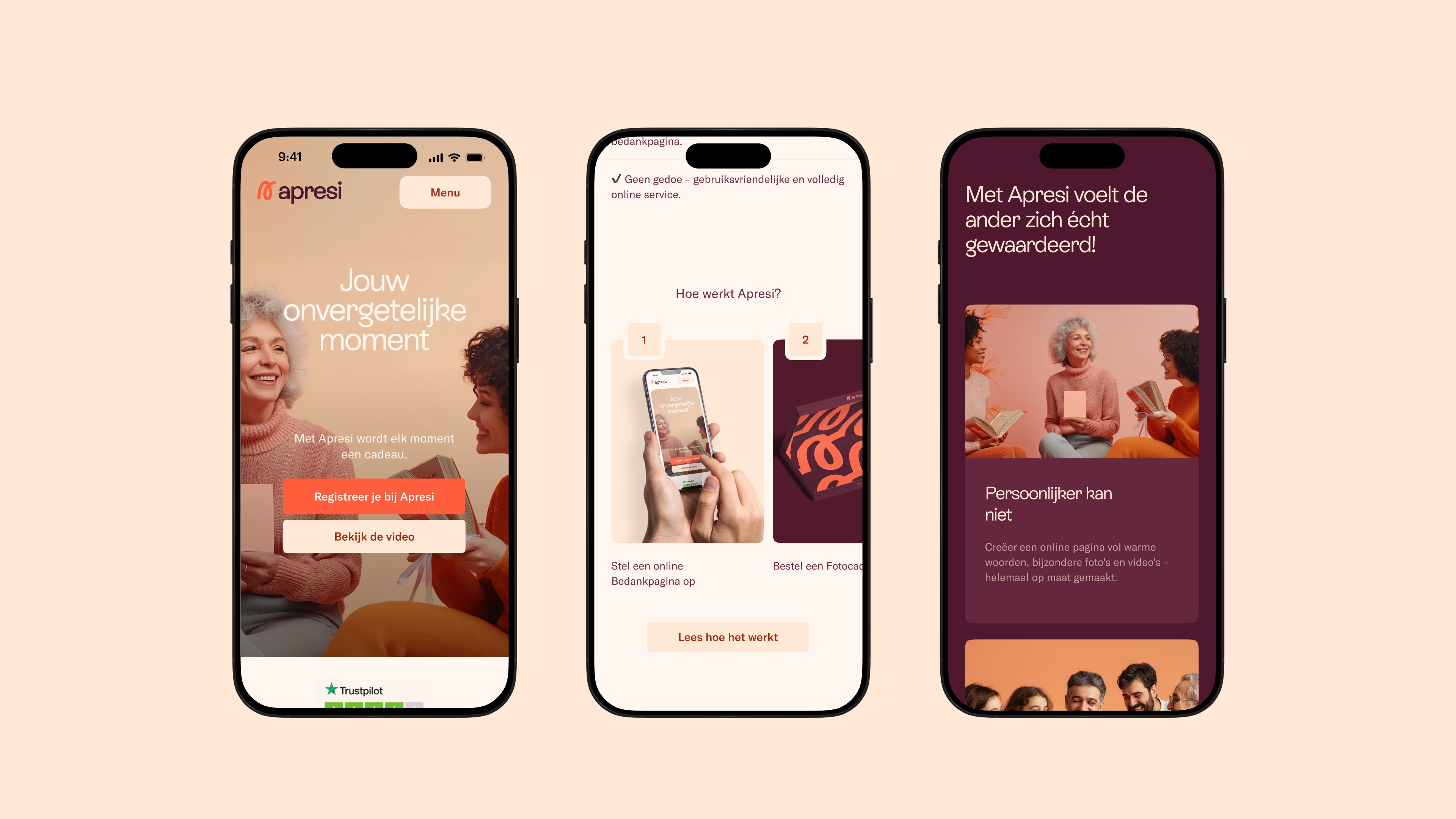 Drie gsm waar de mobile versie van de website op te zien is