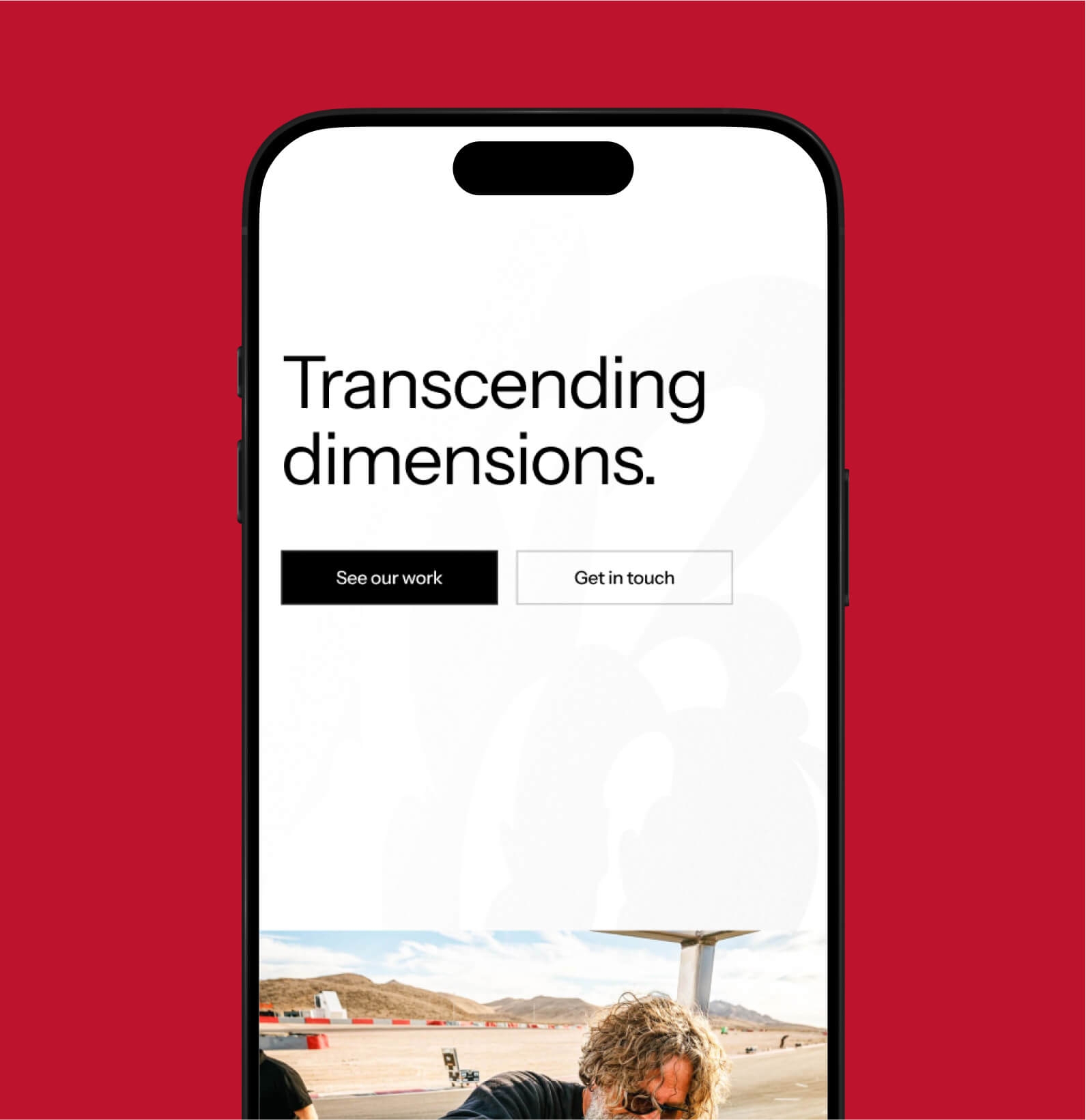 Mobiele homepage van TWOFIFTYK met de kop Transcending dimensions
