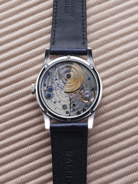 BALTIC バルチック MR01 サーモンダイヤル 腕時計 未使用 