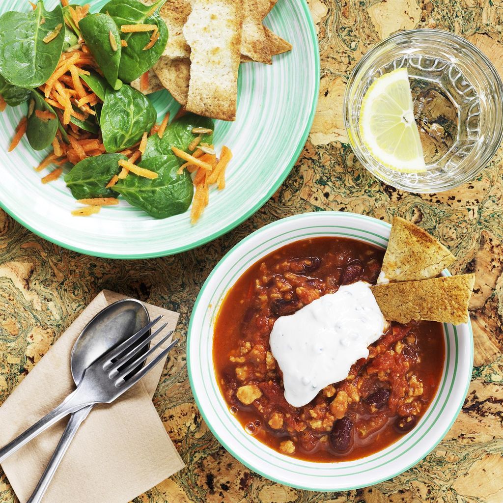 Chili sin carne med Anamma Vegofärs och tortilla