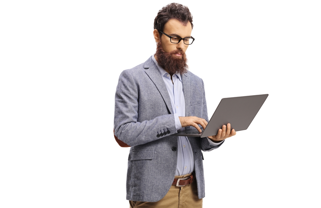 man beard laptop[