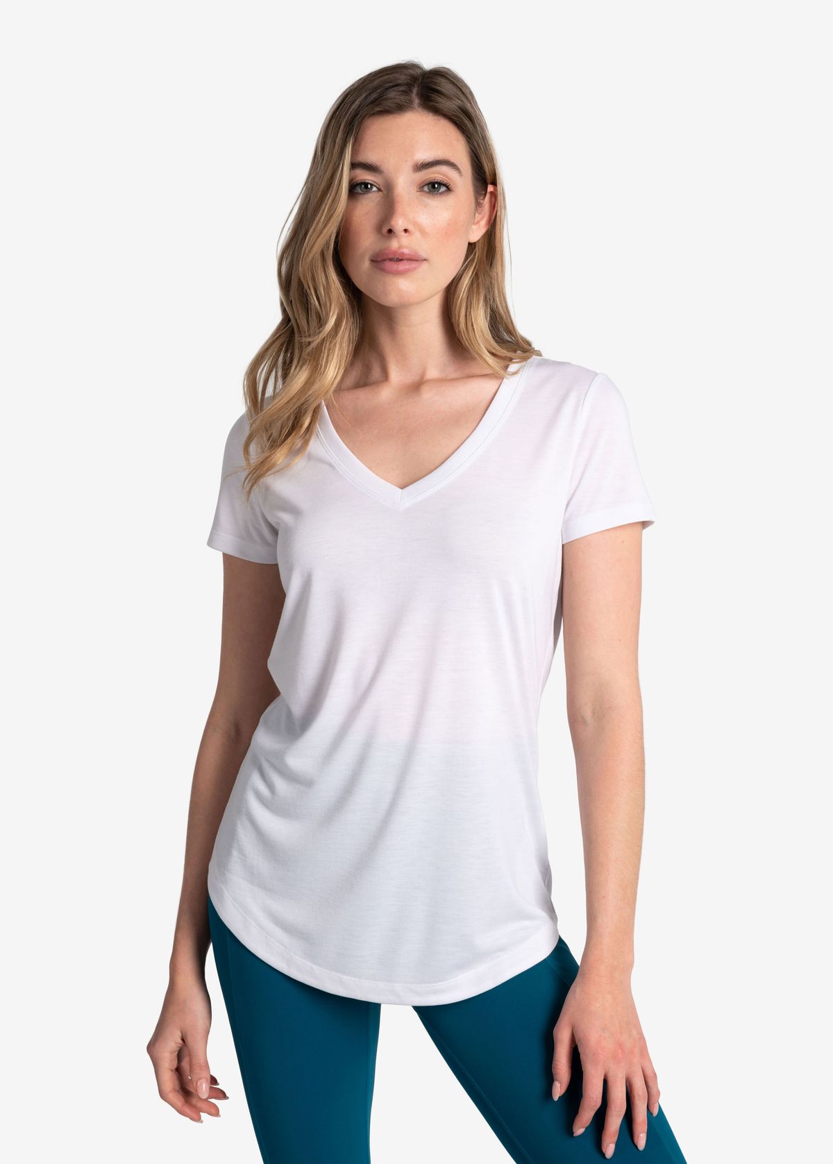 Everyday V-Neck Short Sleeve | Women's T-Shirts | Lolë