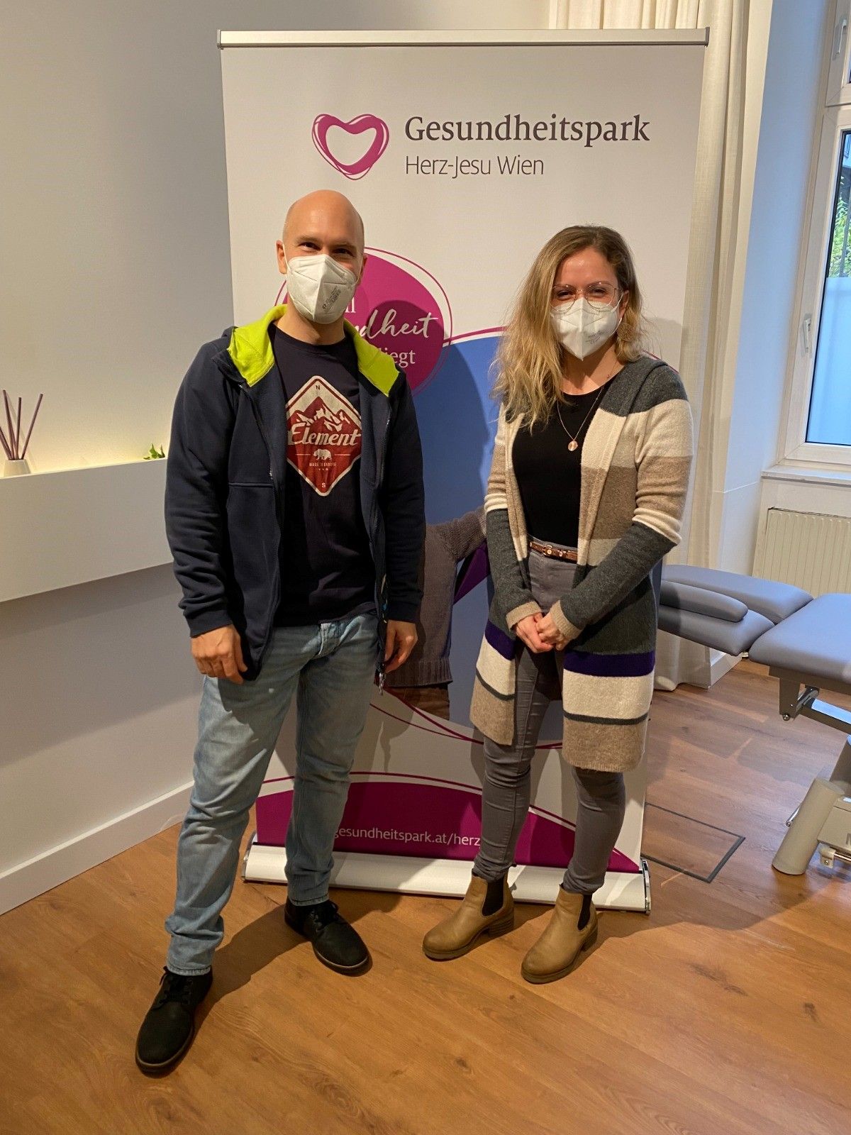 Sandra Schiesbühl freut sich über das neue Shiatsu-Angebot im Gesundheitspark Herz-Jesu Wien