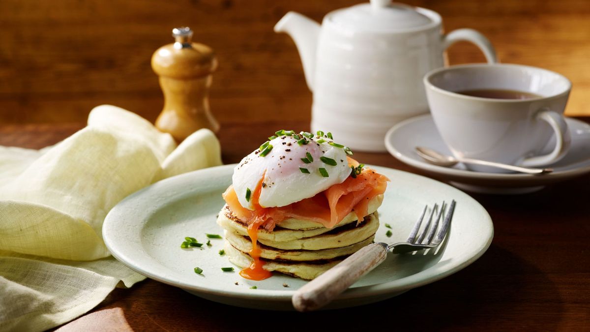Potato Pancake Brunch with Smoked Salmon and Poached Egg – Featured