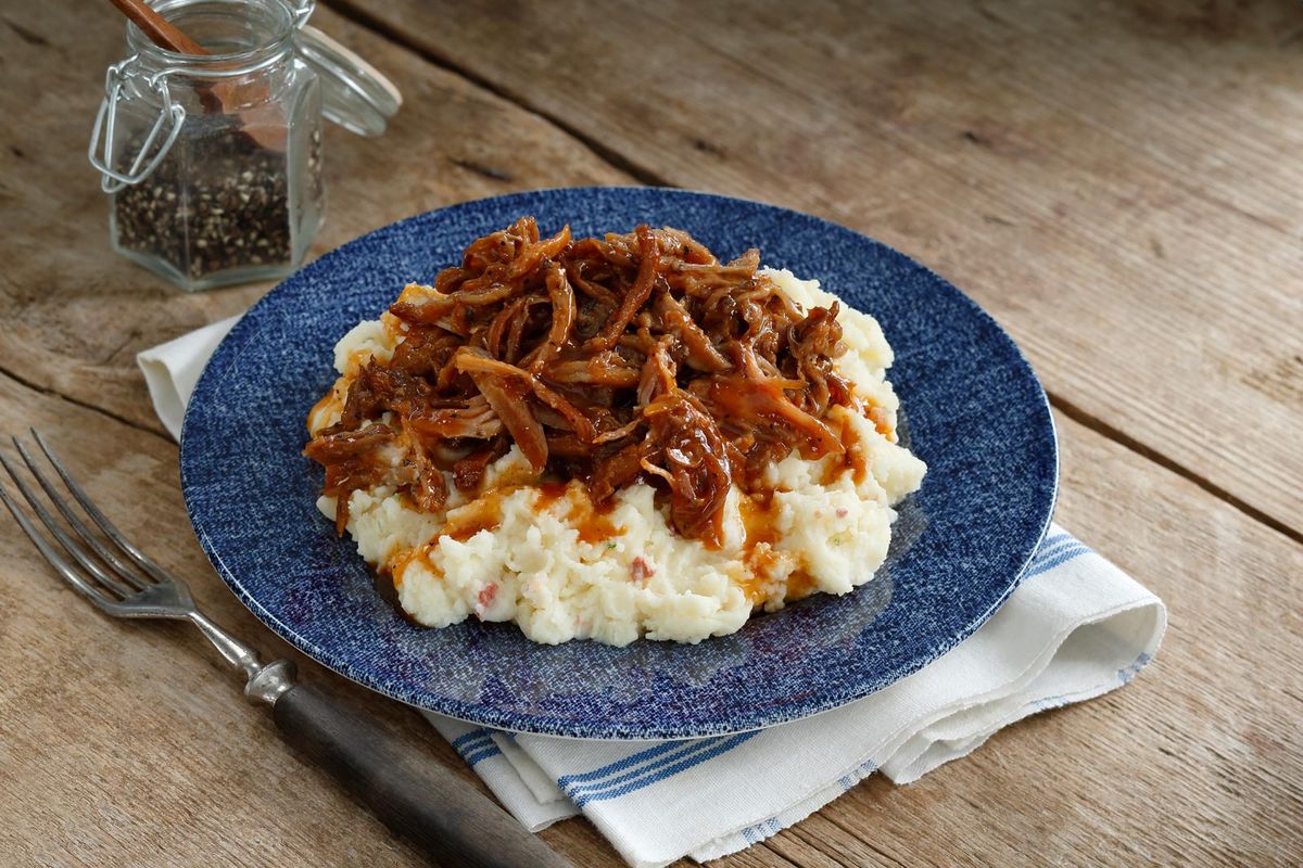 Mashed Potatoes with Pulled Pork – Featured