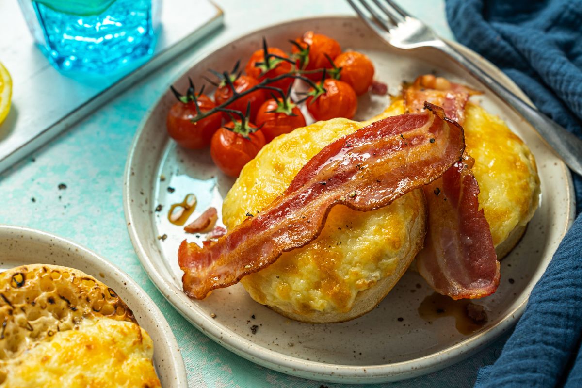 Rarebit Crumpets – Featured
