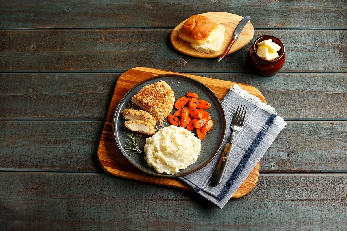 Idahoan Hidden Valley Ranch Mashed Potatoes with Panko Crusted Smokey Chicken Breast and Glazed Carrots – Featured Image