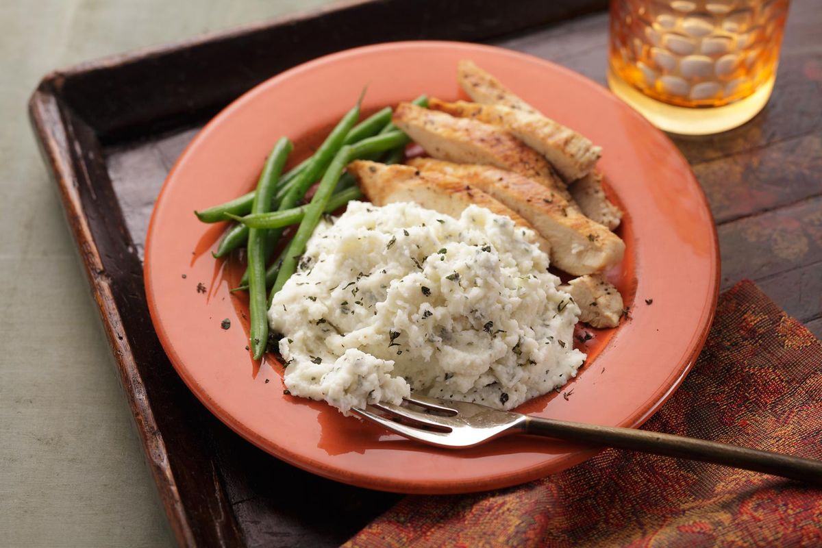 Herbed Buttery Mashed Potatoes – Featured Image