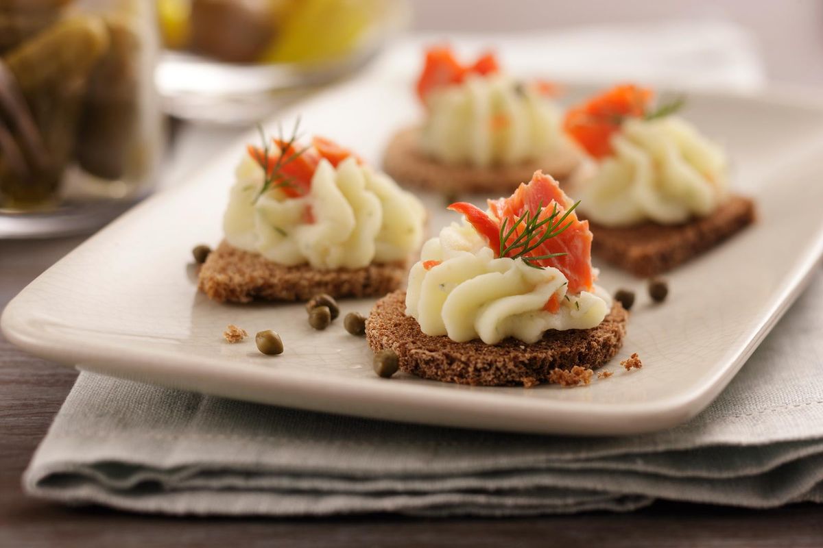 Smoked Salmon and Buttery Mashed Potatoes – Featured Image