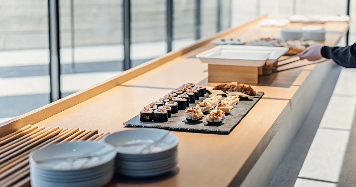 7 Team Lunch Catering Menu Ideas Your Crew Will Love | Spork Bytes