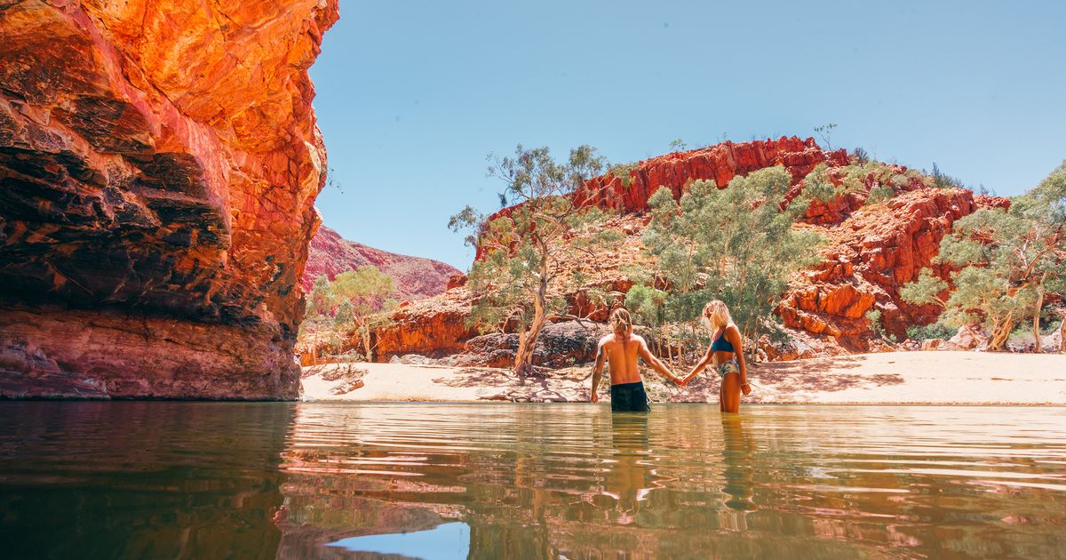 爱丽斯泉周边戏水 | 爱丽斯泉（Alice Springs）周边地区户外活动 | 澳大利亚北领地