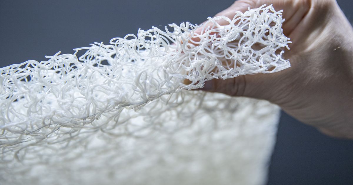 Sustainable fibre padding - New approaches to seating comfort | König ...