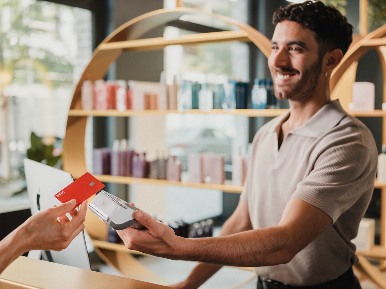 One Platform to Accept All Payment Methods | Unzer - Unzer