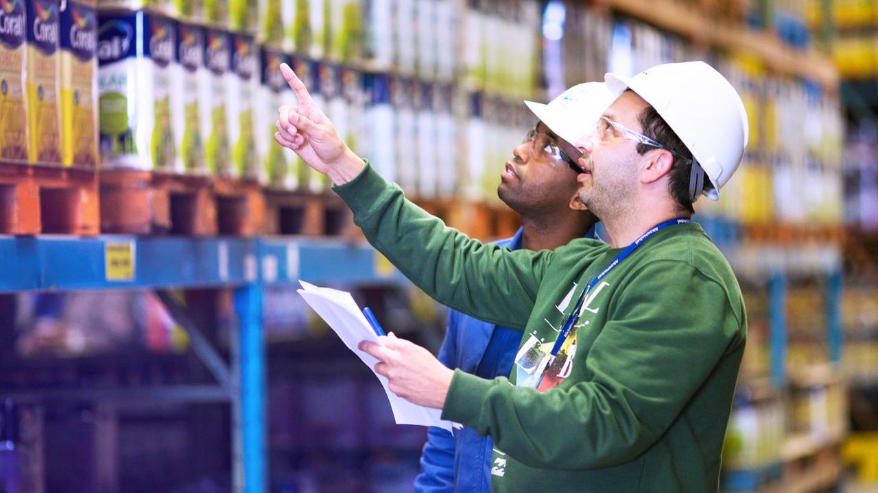 Image of AkzoNobel employees