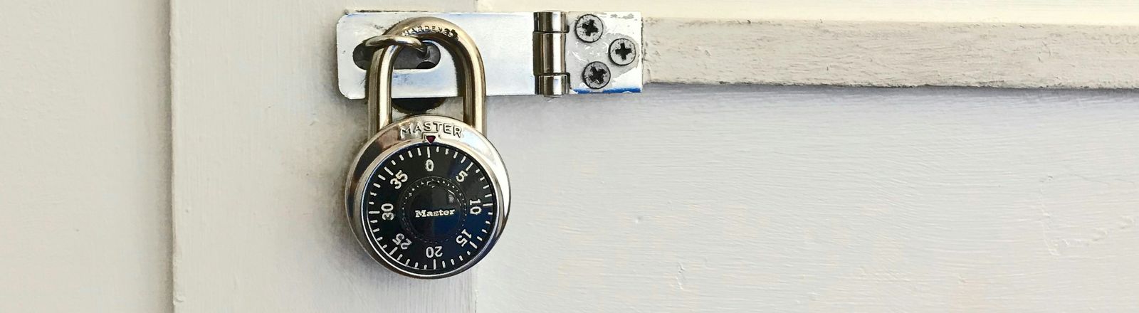 locked-cropped_unsplash