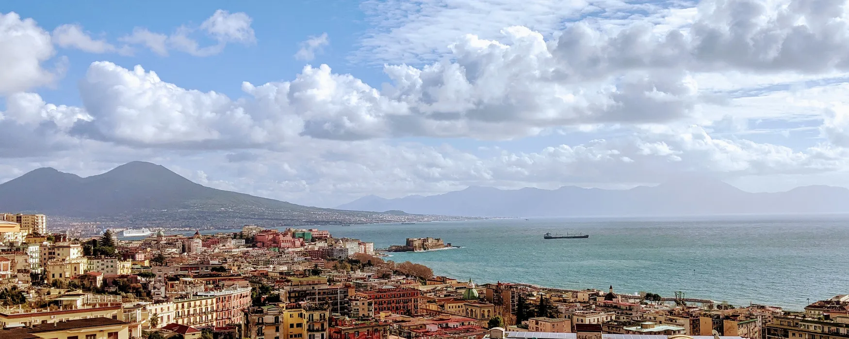 Neapol: co warto zobaczyć, w tym widok z prywatnej willy 