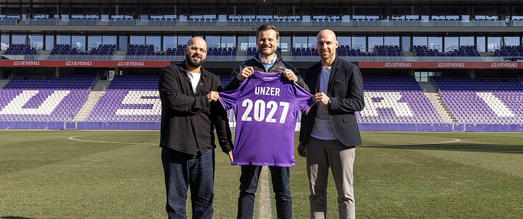 knowledge-hub header