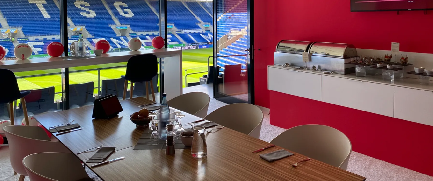 knowledge-hub header