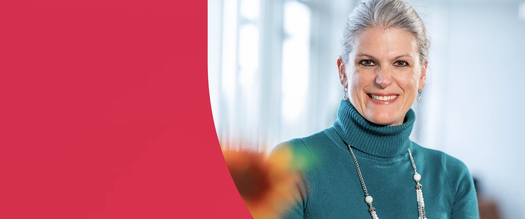 knowledge-hub header