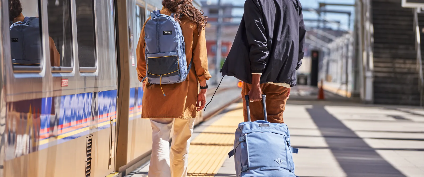 knowledge-hub header