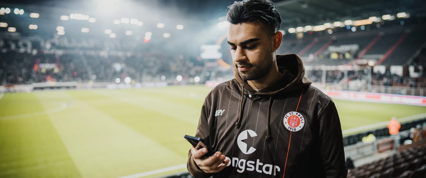 knowledge-hub header