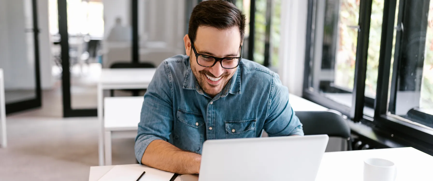 knowledge-hub header