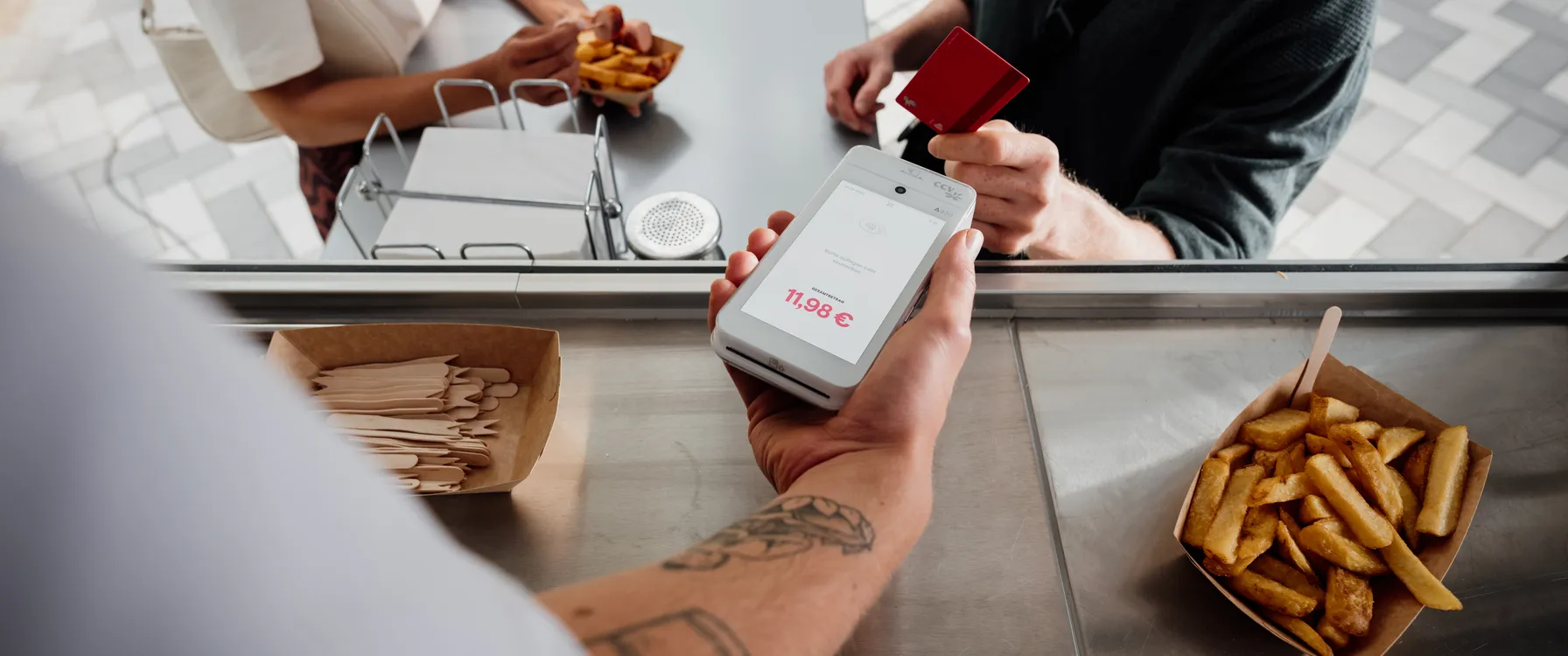 knowledge-hub header