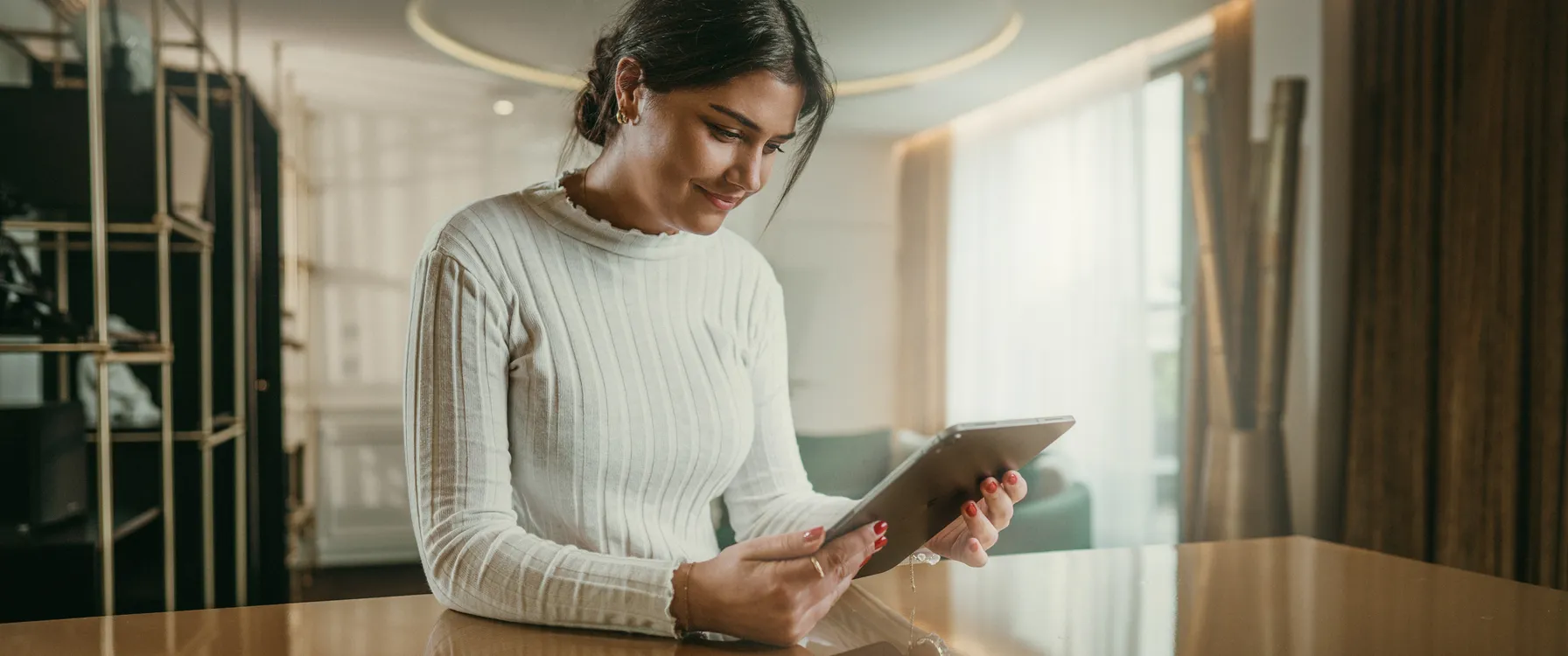 knowledge-hub header