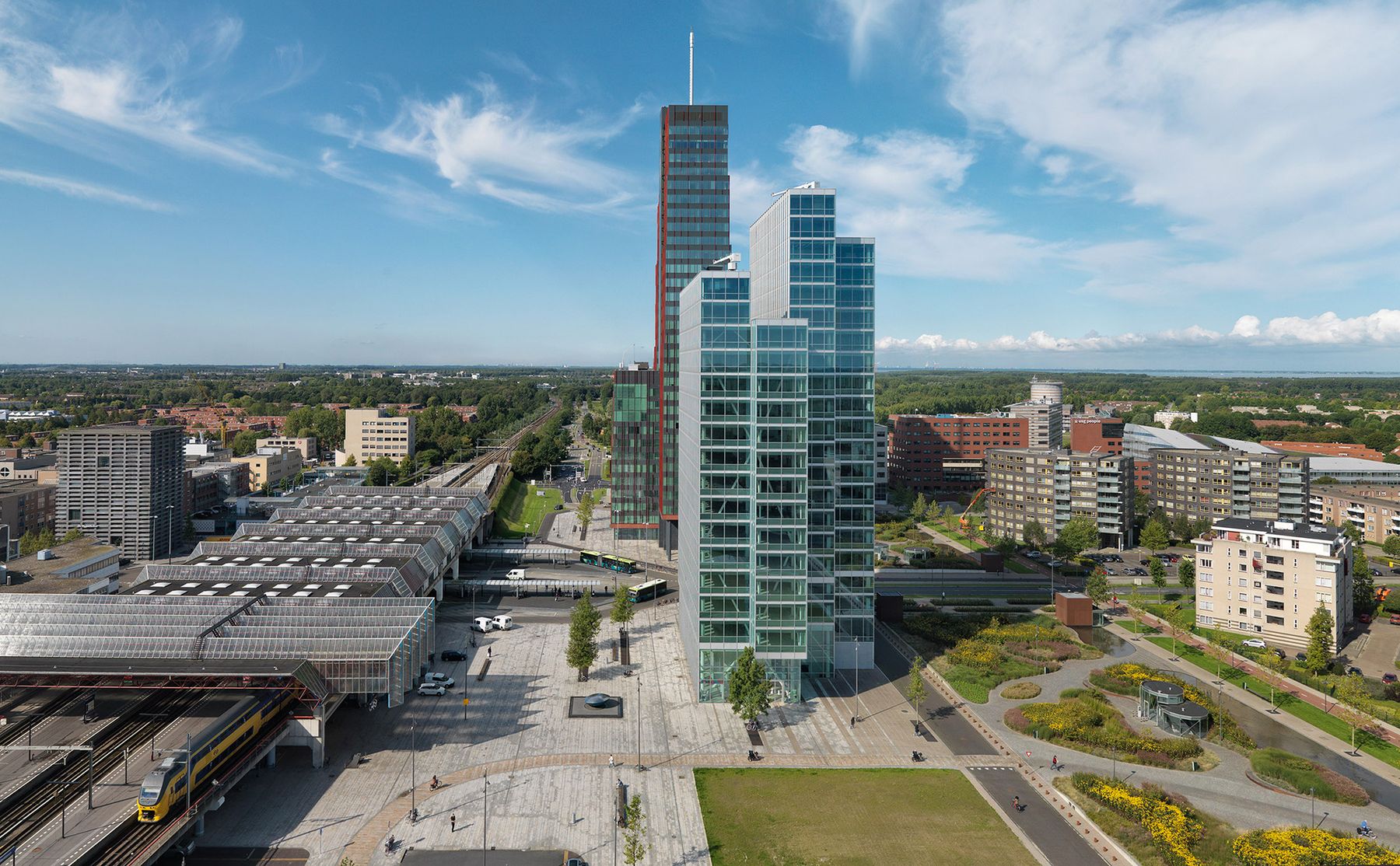 Multifunctioneel gebouw, Martinez, Almere