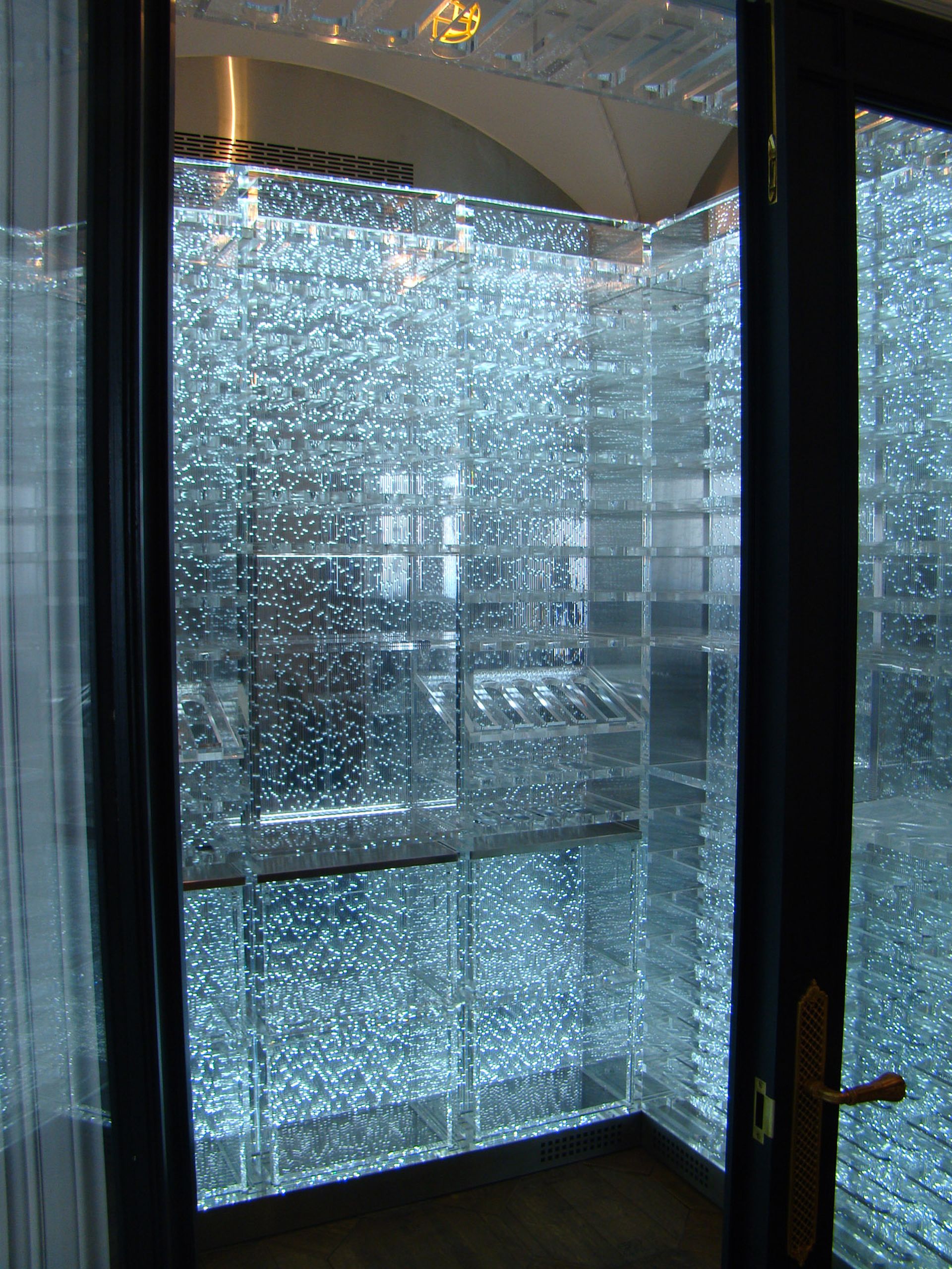 Wine Cellar Private Residence | Sensitile