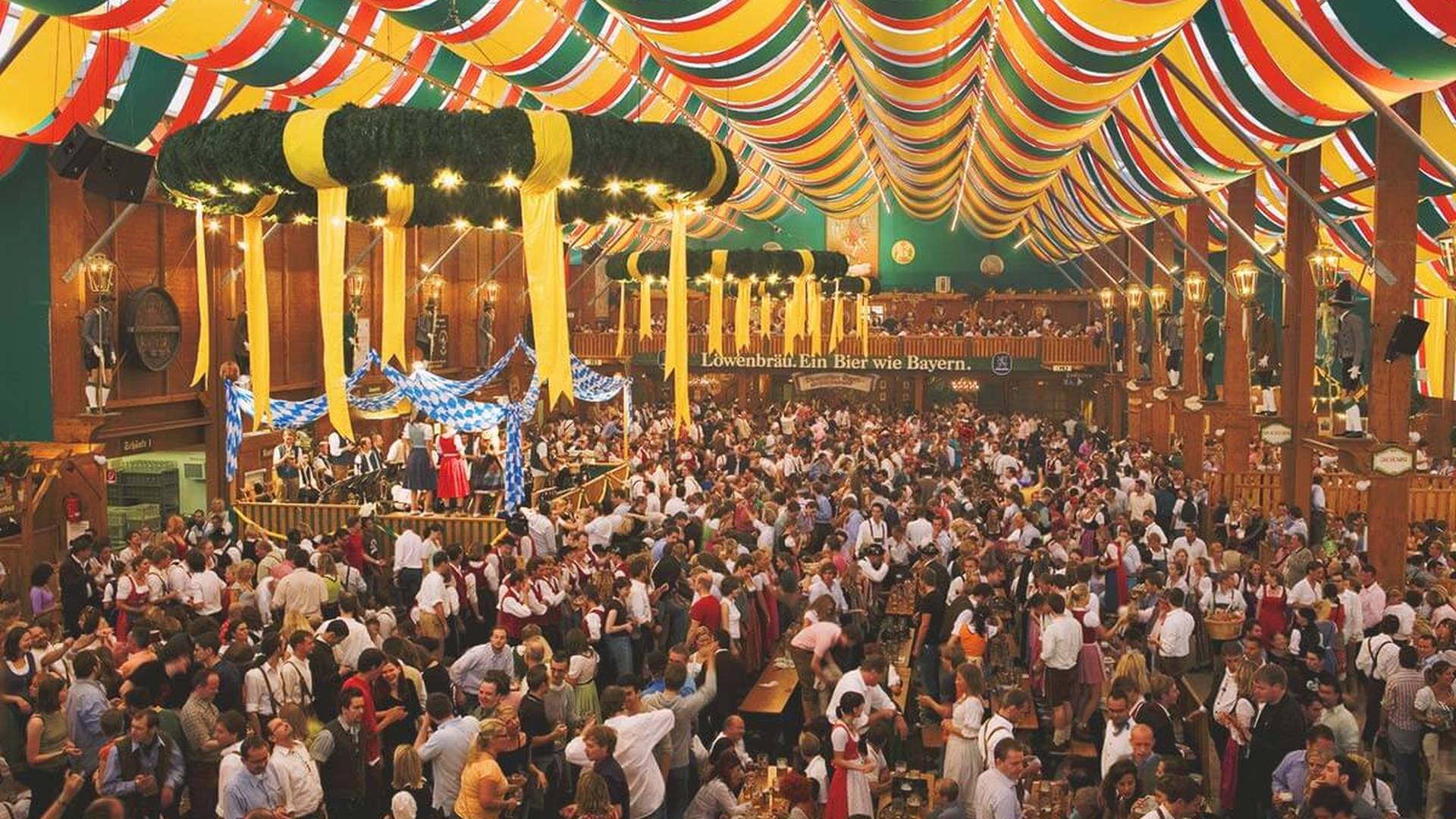 Berlin, Prague & Munich Oktoberfest | EF Ultimate Break