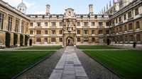Best Universities in US & UK to Study English and Literature