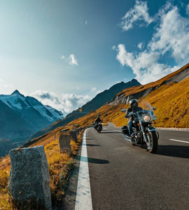 výlet na motorce v horách