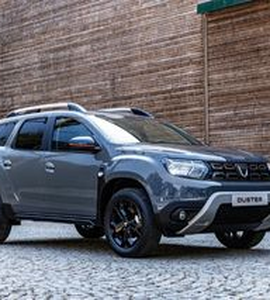šedá dacia duster