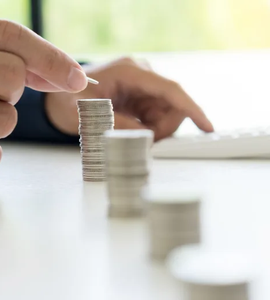 kôpka mincí 