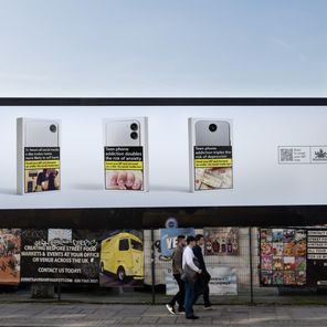 HERO_Mumsnet_PhoneAddictionKills_Billboards_Shoreditch