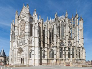 The most beautiful cathedrals and churches in France