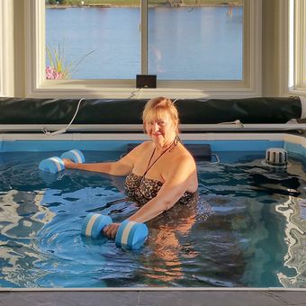 Explore our WaterWell® plunge pool for indoors or outside