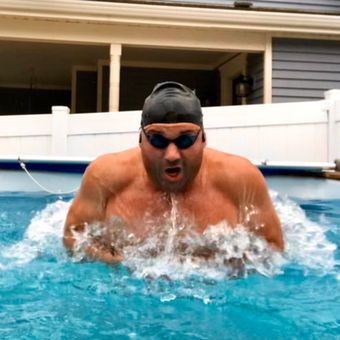 This Paralympic Swimmer Trained at Home in Trying Times