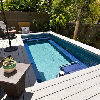 What are Walk-In Pools?