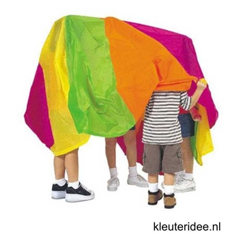 Gymles voor kleuters met parachute 4, kleuteridee.nl
