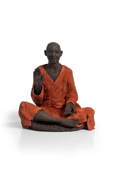 Happy sculpture, sculpture joyeuse, moine bouddhiste