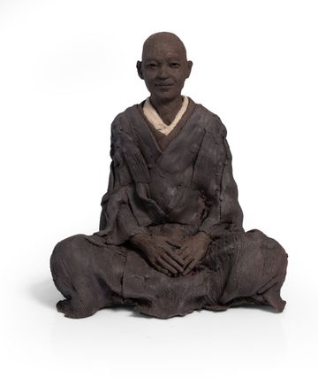 Happy sculpture, sculpture joyeuse, moine bouddhiste