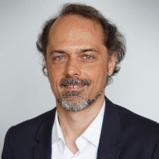 Dr.  Karl Postlbauer